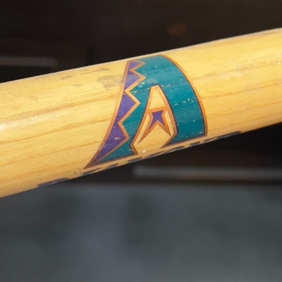 Vintage 90s Arizona Diamondbacks 1998 Souvenir Mini Baseball Bat 18" - Picture 2 of 4